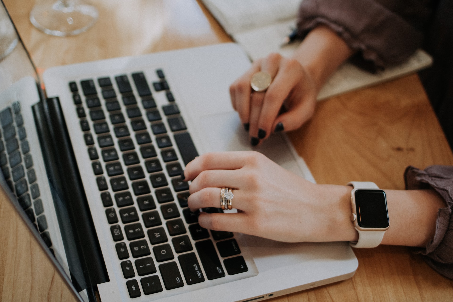 Resumo Profissional: 15 Exemplos Prontos Para Copiar